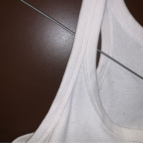 Ardene embroidered printed crop tank top - Picture 3 of 4